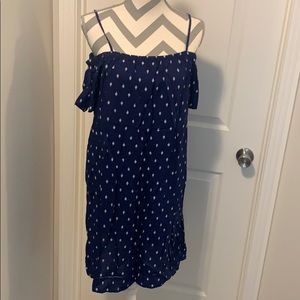 Off the shoulder dress. Old navy small